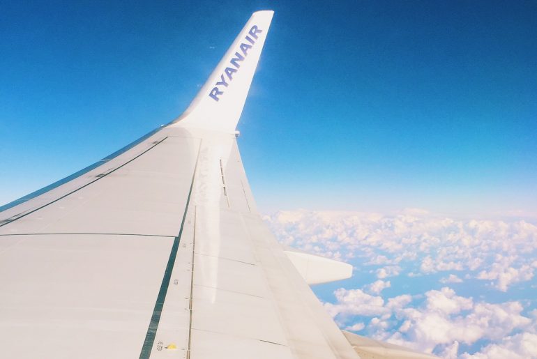 Outsmarting Budget Airlines via Wayfaring With Wagner