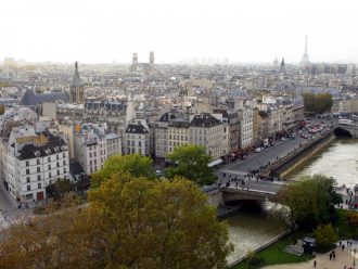 Sightseeing in Paris via Wayfaring With Wagner