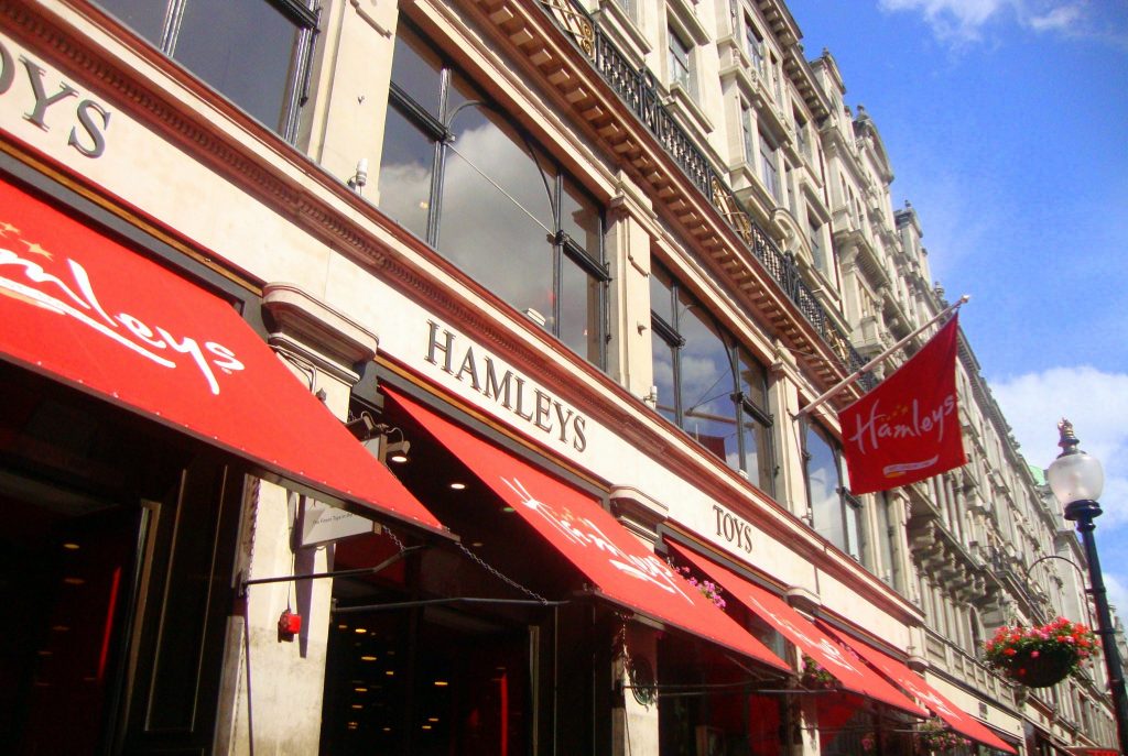 London Travel Guide via Wayfaring With Wagner
