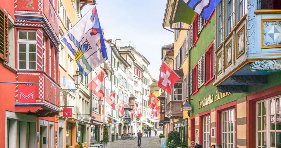 One Day in Zurich – A Walking Tour of Old Town